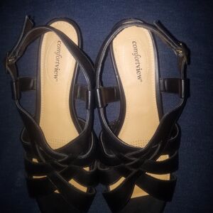 comfortview Black T-Strap Wedge Sandals